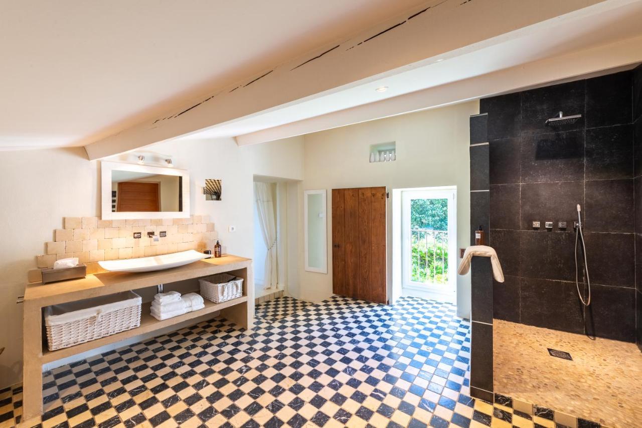 Maison D'Hotes Les Caroubiers Montsegur-sur-Lauzon Ngoại thất bức ảnh